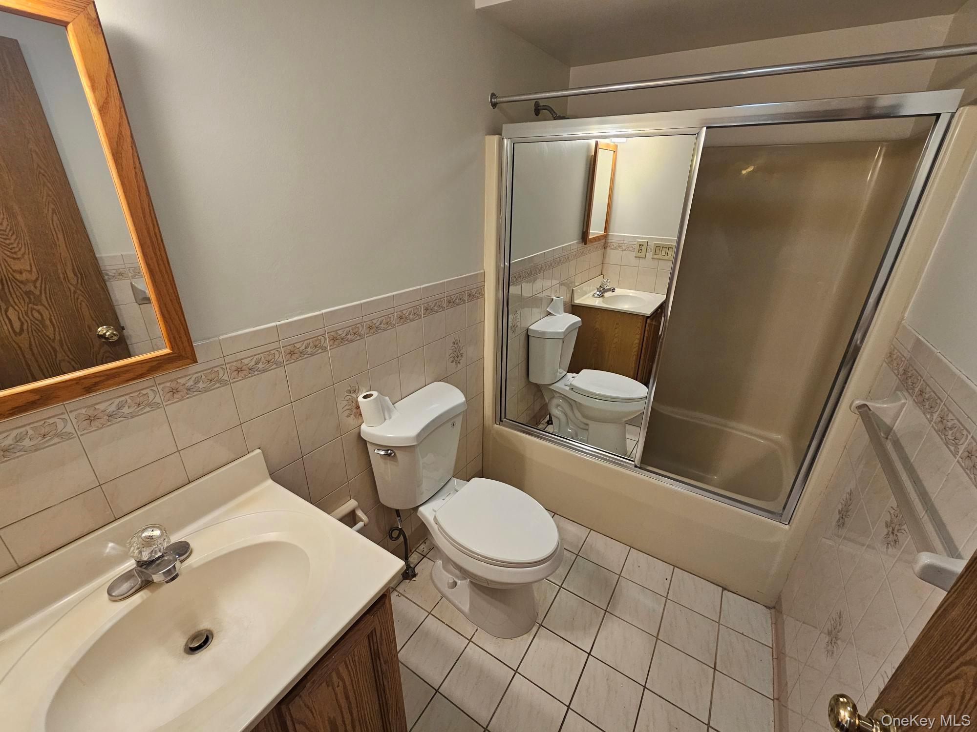 Photo 9 of this property