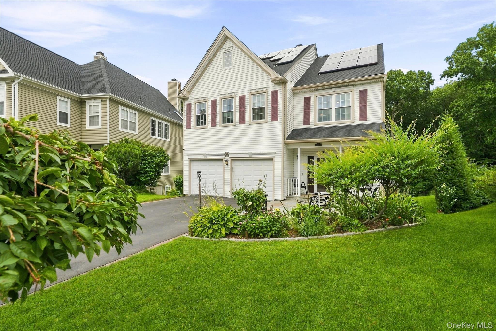 Welcome to sought-after Forest View in Peekskill! This picture perfect...