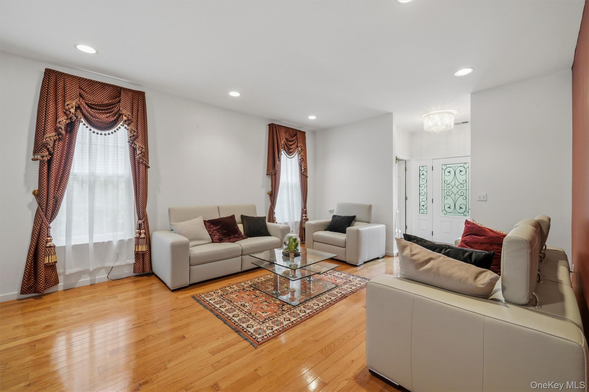 Photo 3 of this property