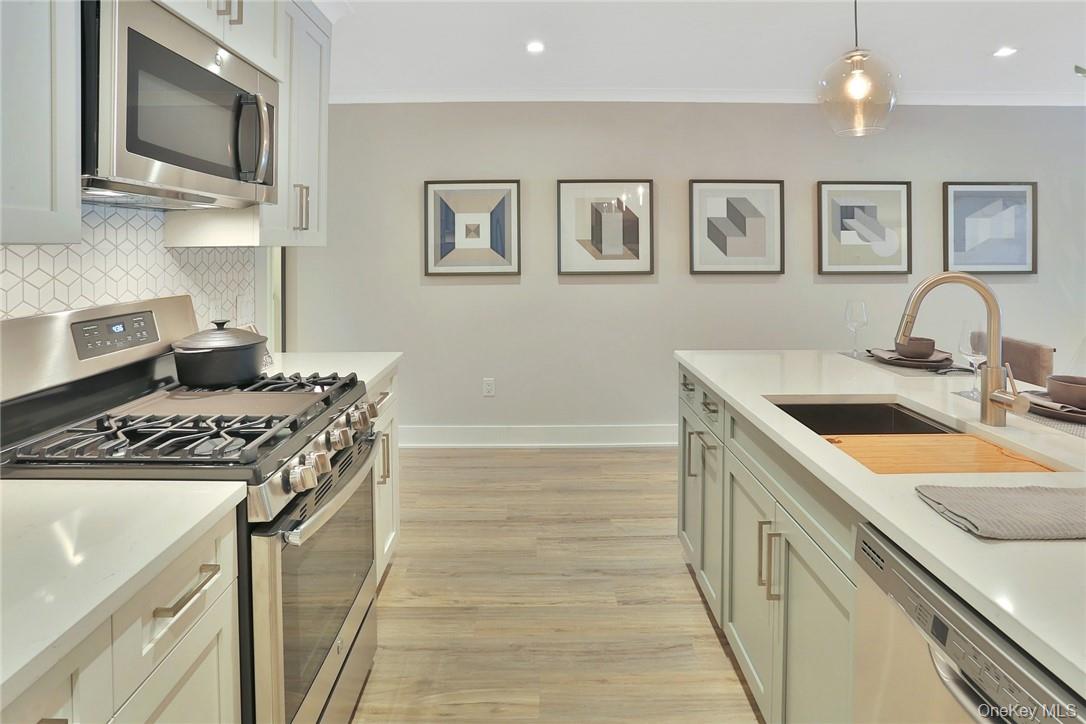 Photo 8 of this property