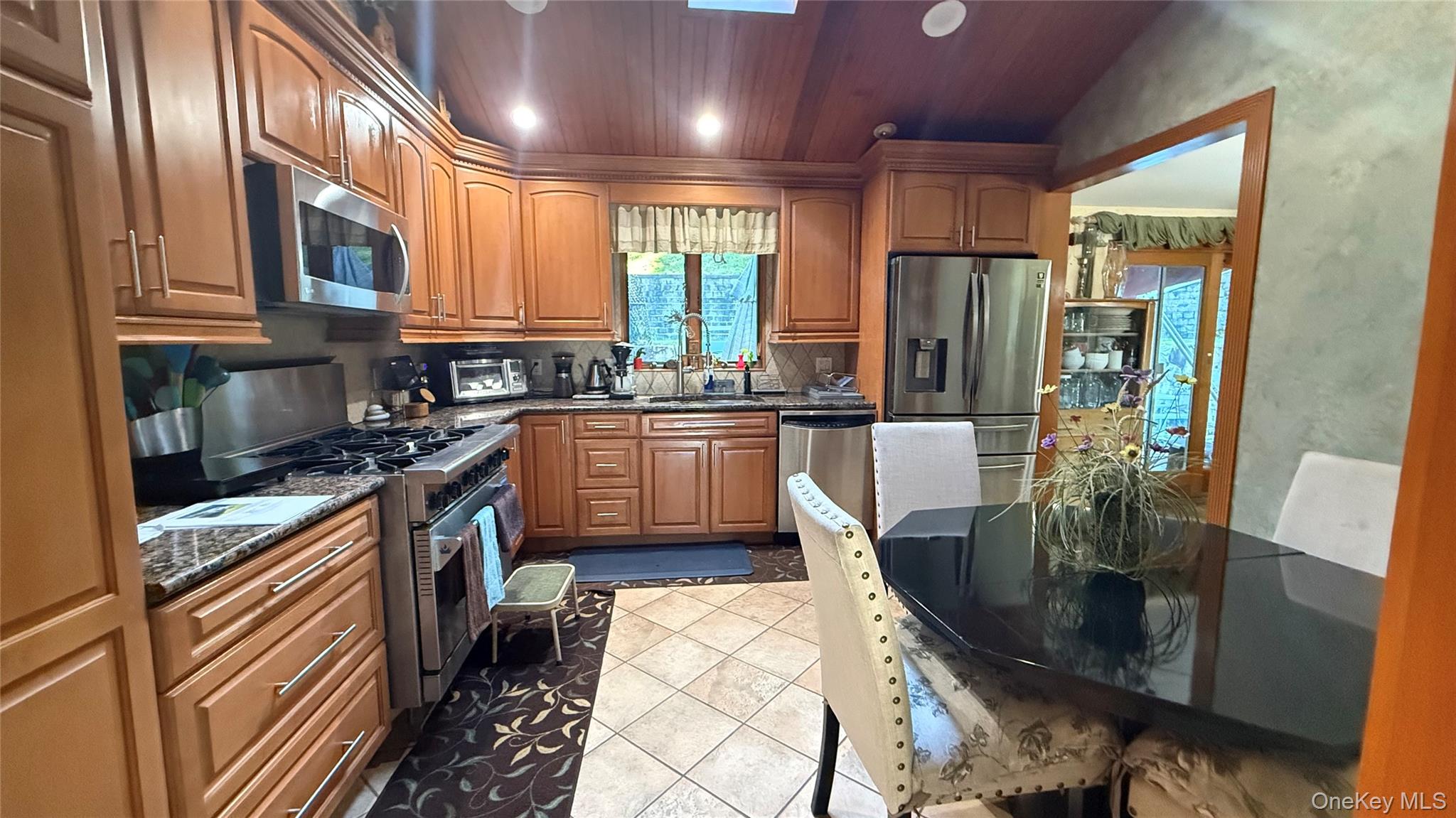 Photo 5 of this property