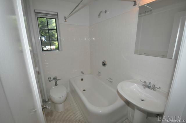 Photo 18 of this property