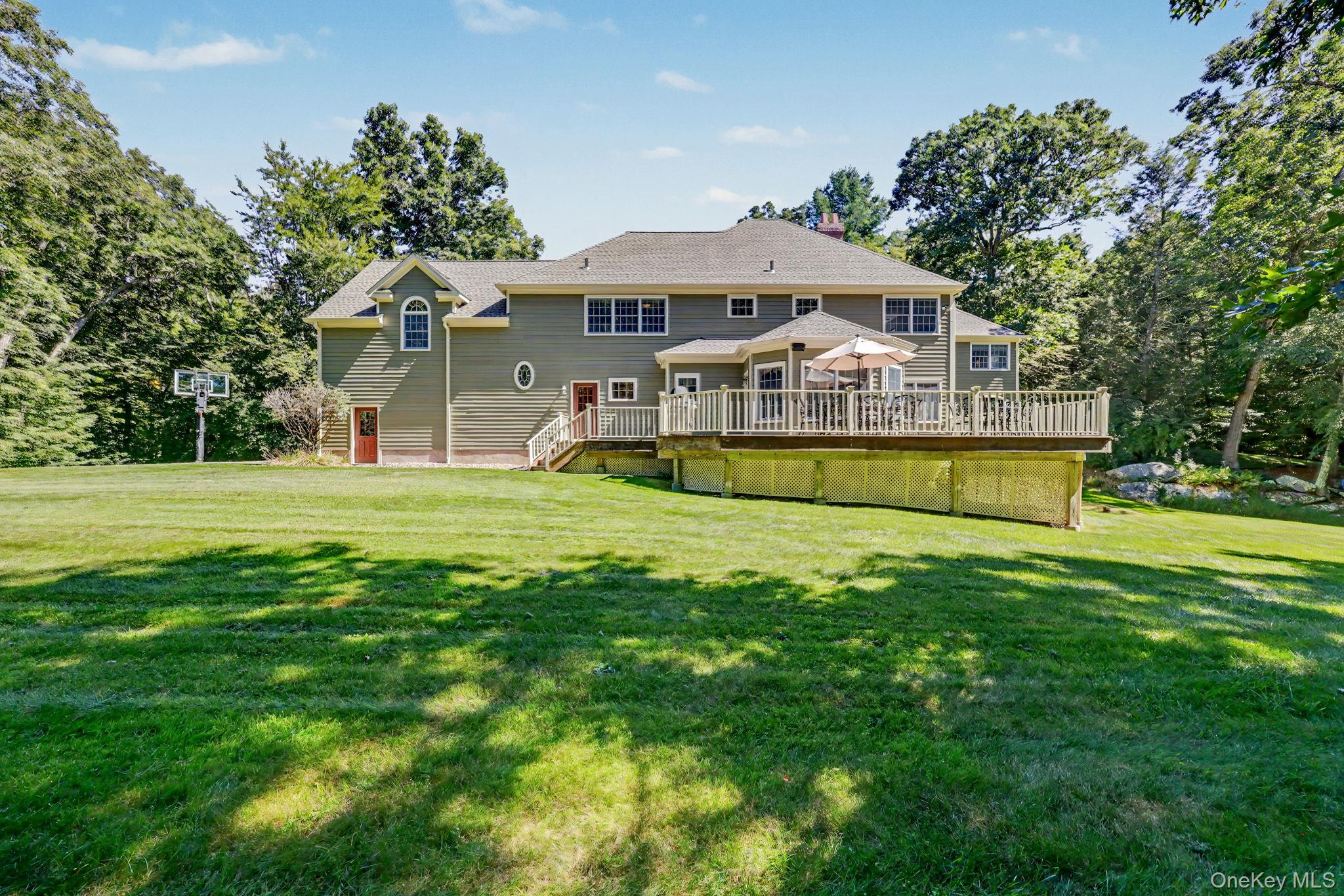 Photo 4 of this property