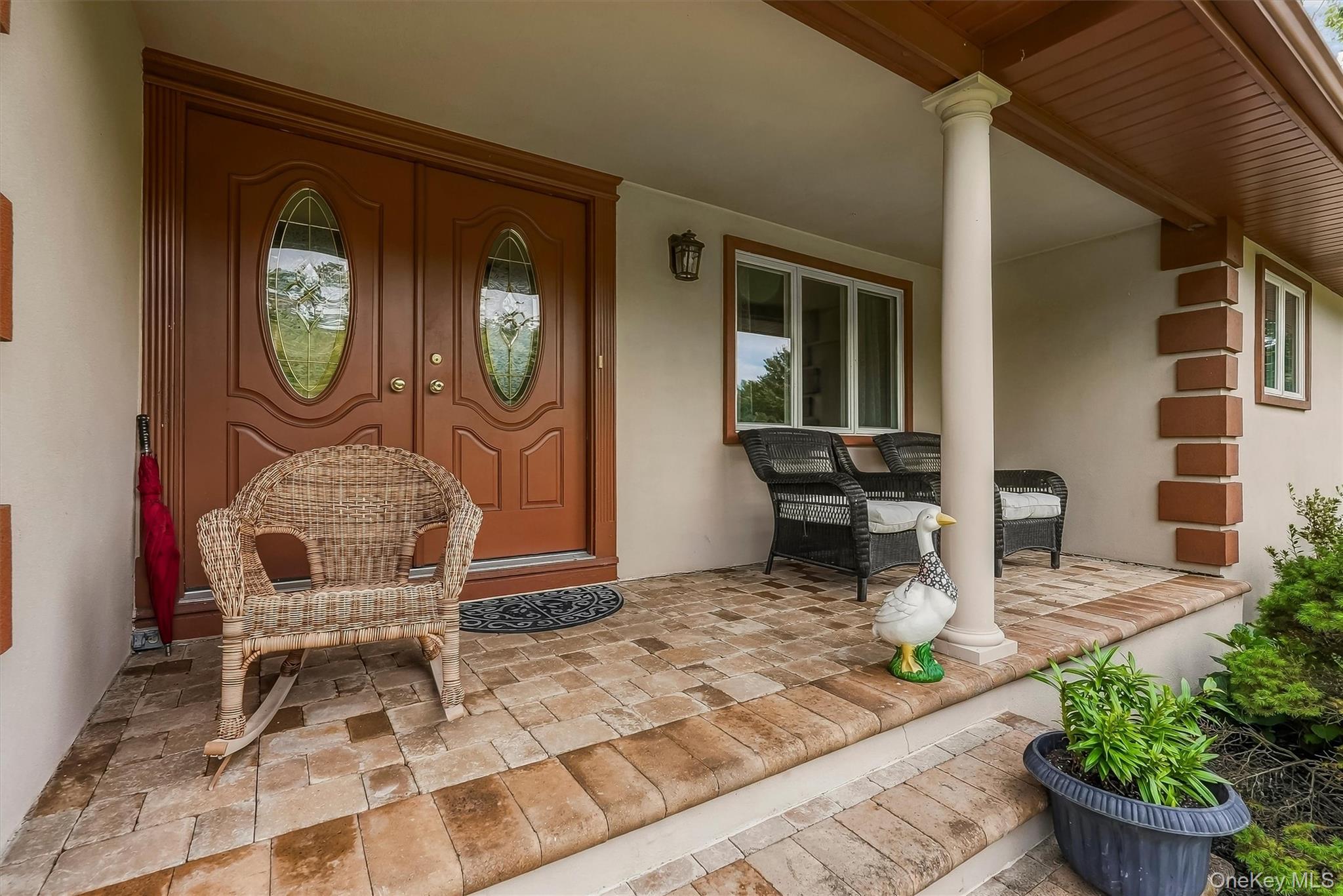 Photo 3 of this property