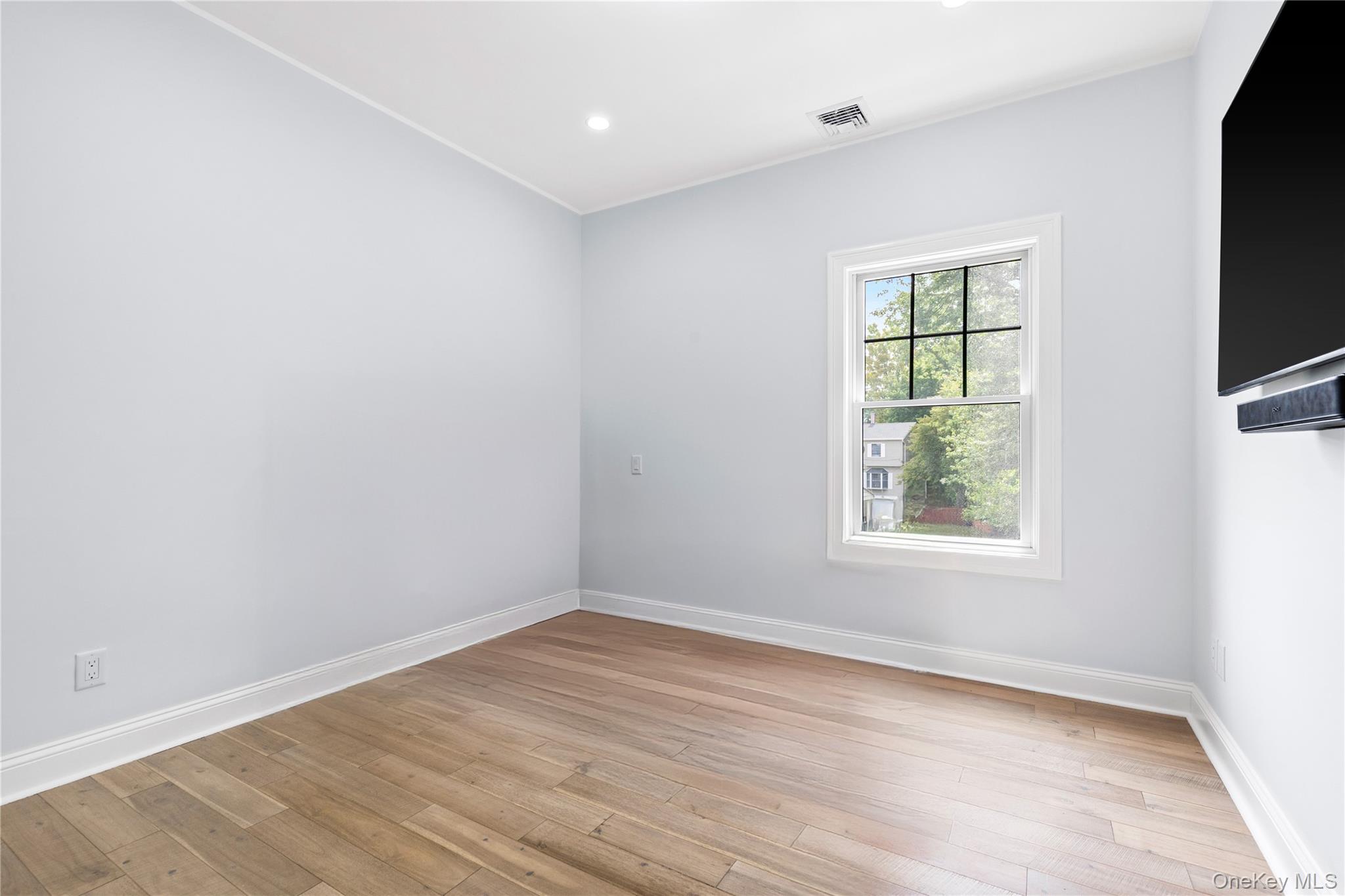 Photo 18 of this property