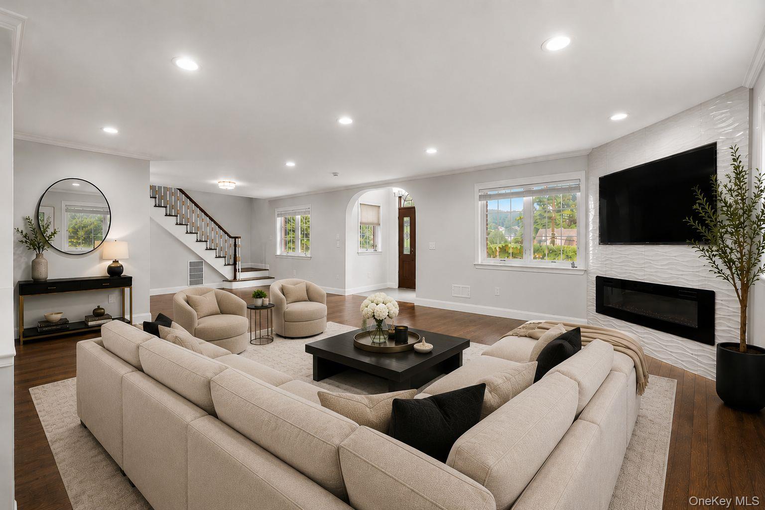 Photo 4 of this property