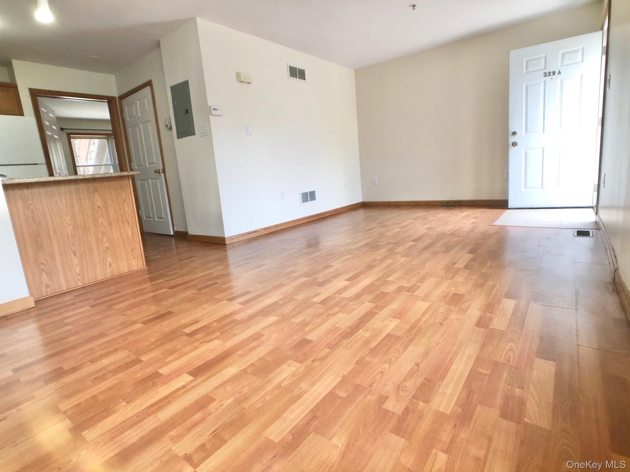 Photo 4 of this property