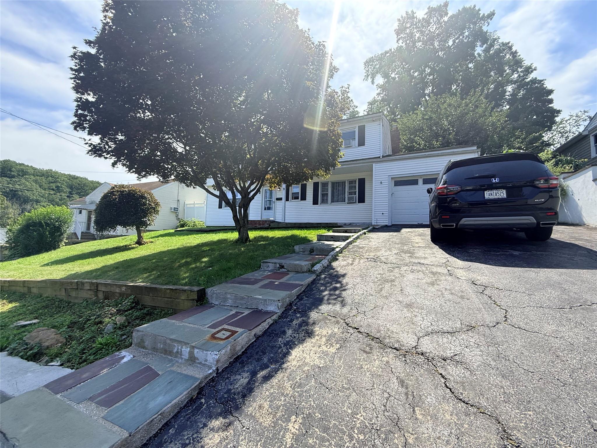 Photo 3 of this property
