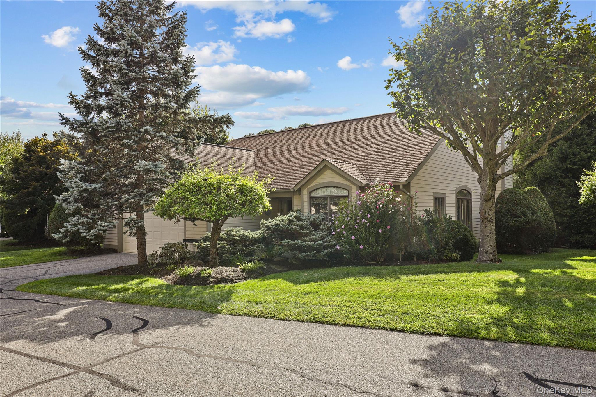 Photo 4 of this property