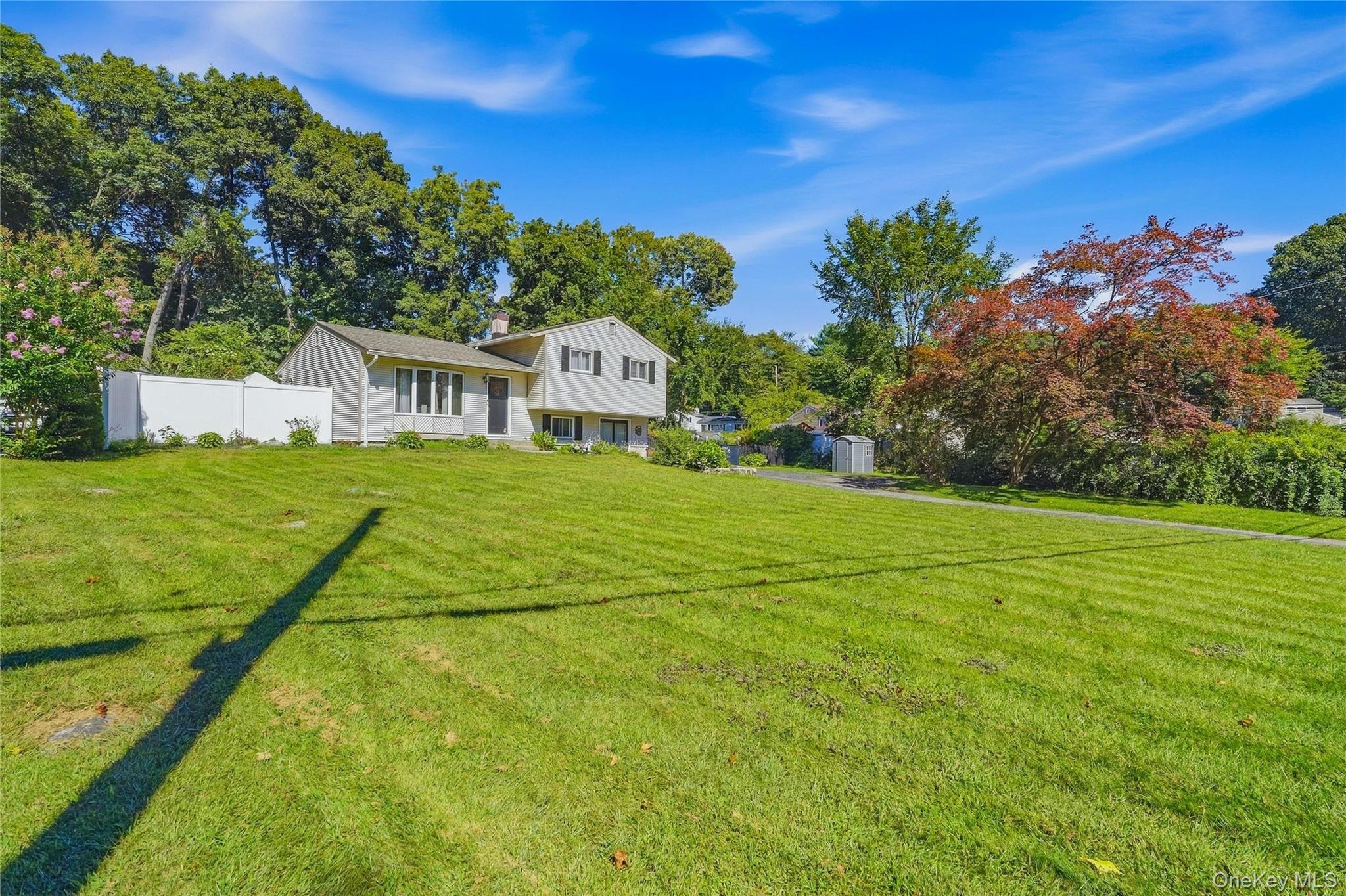 Photo 4 of this property