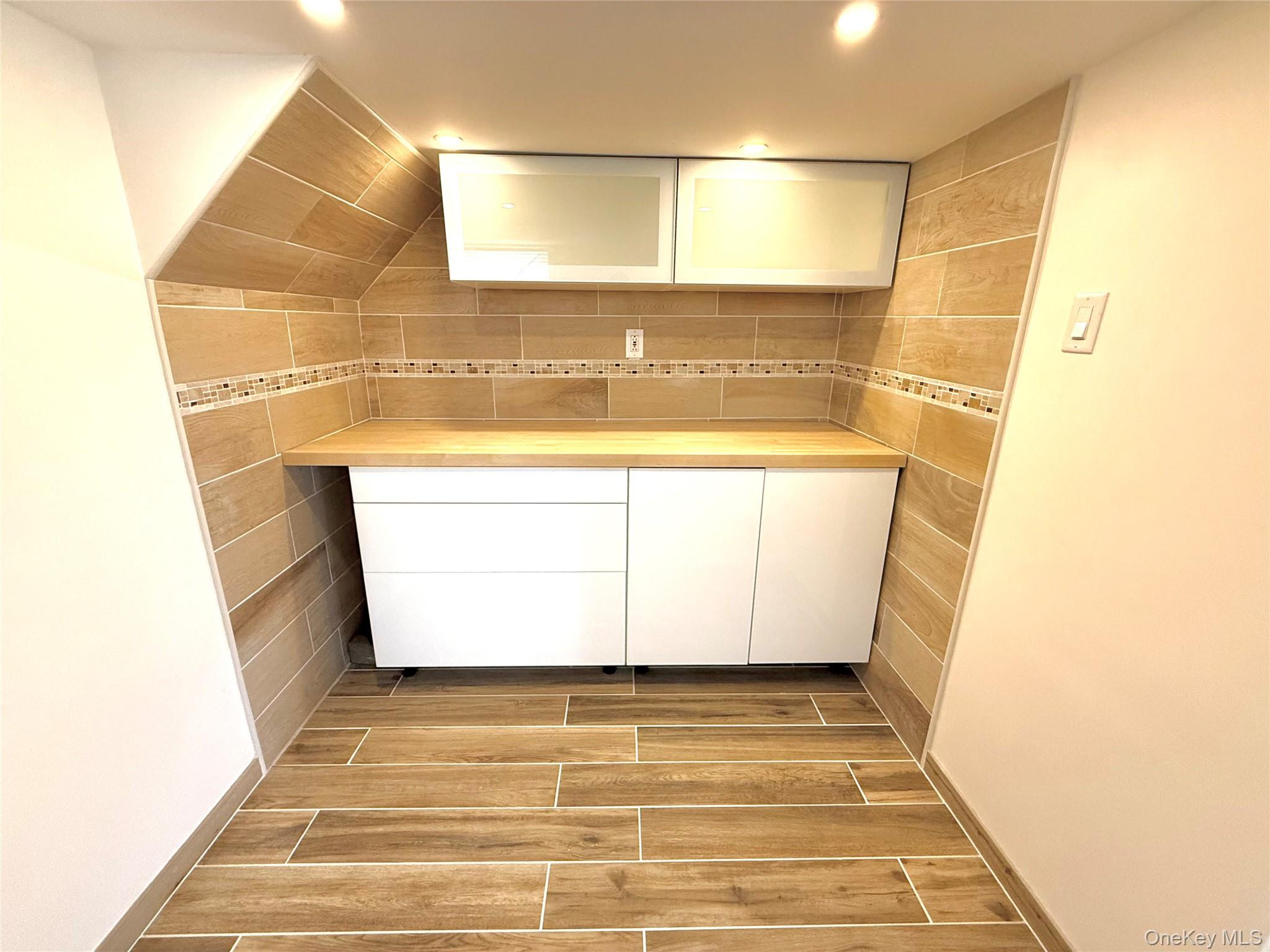 Photo 6 of this property