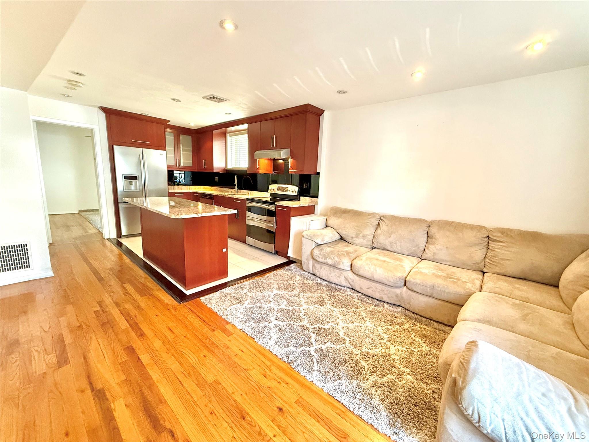 Photo 4 of this property