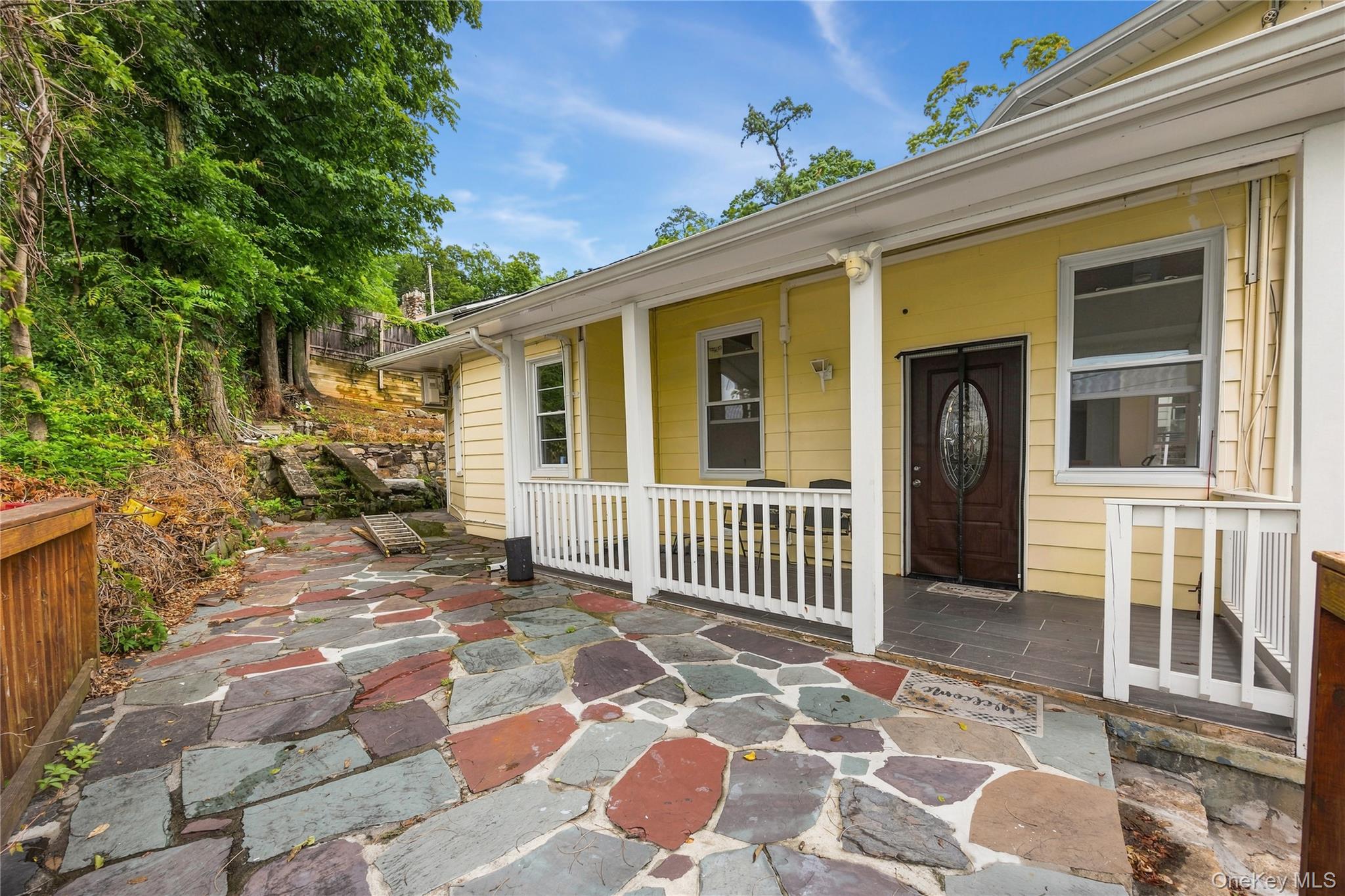 Photo 3 of this property