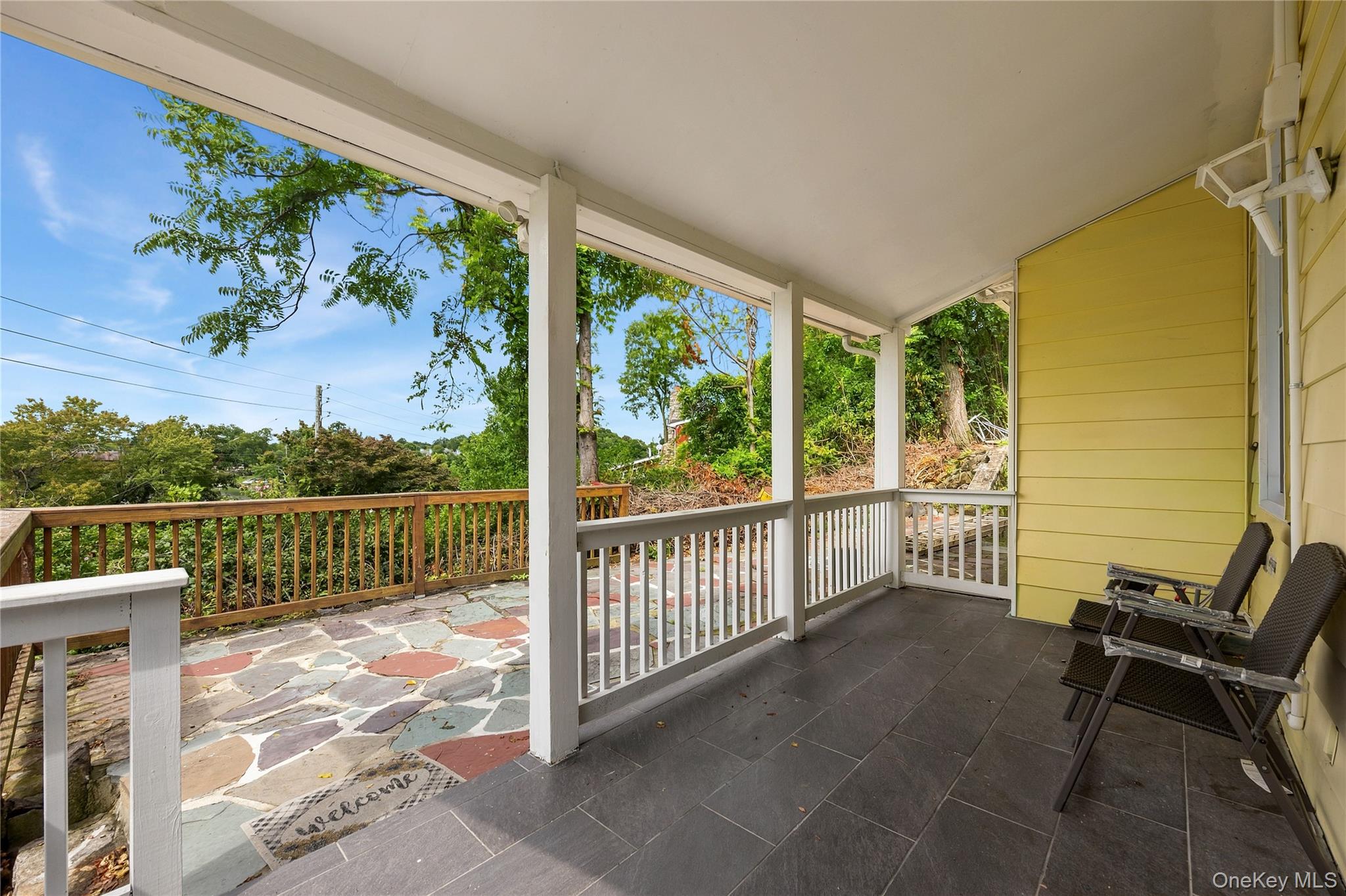 Photo 4 of this property