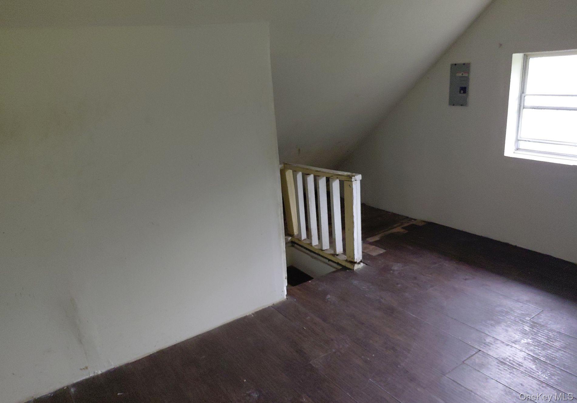 Photo 4 of this property