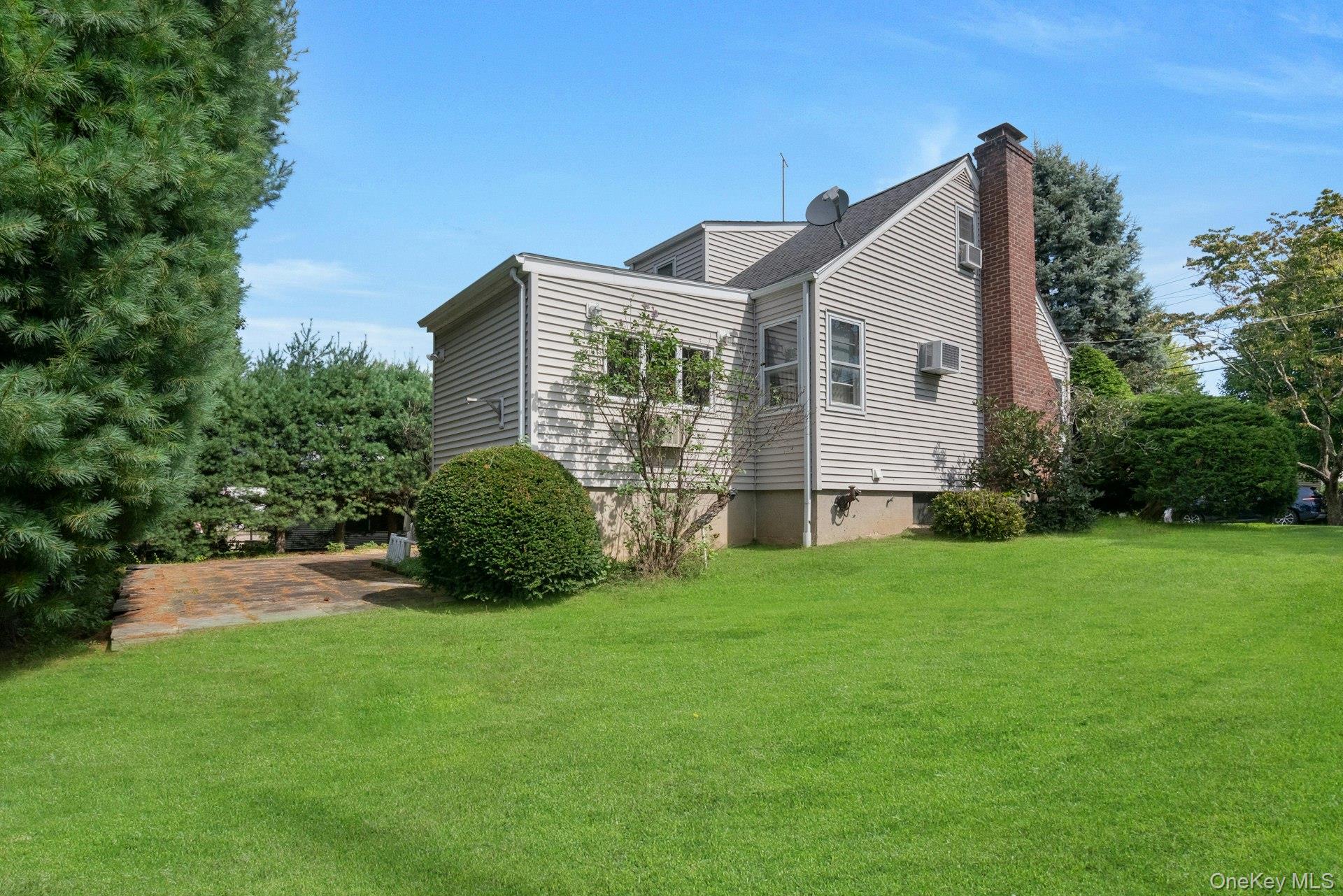 Photo 19 of this property