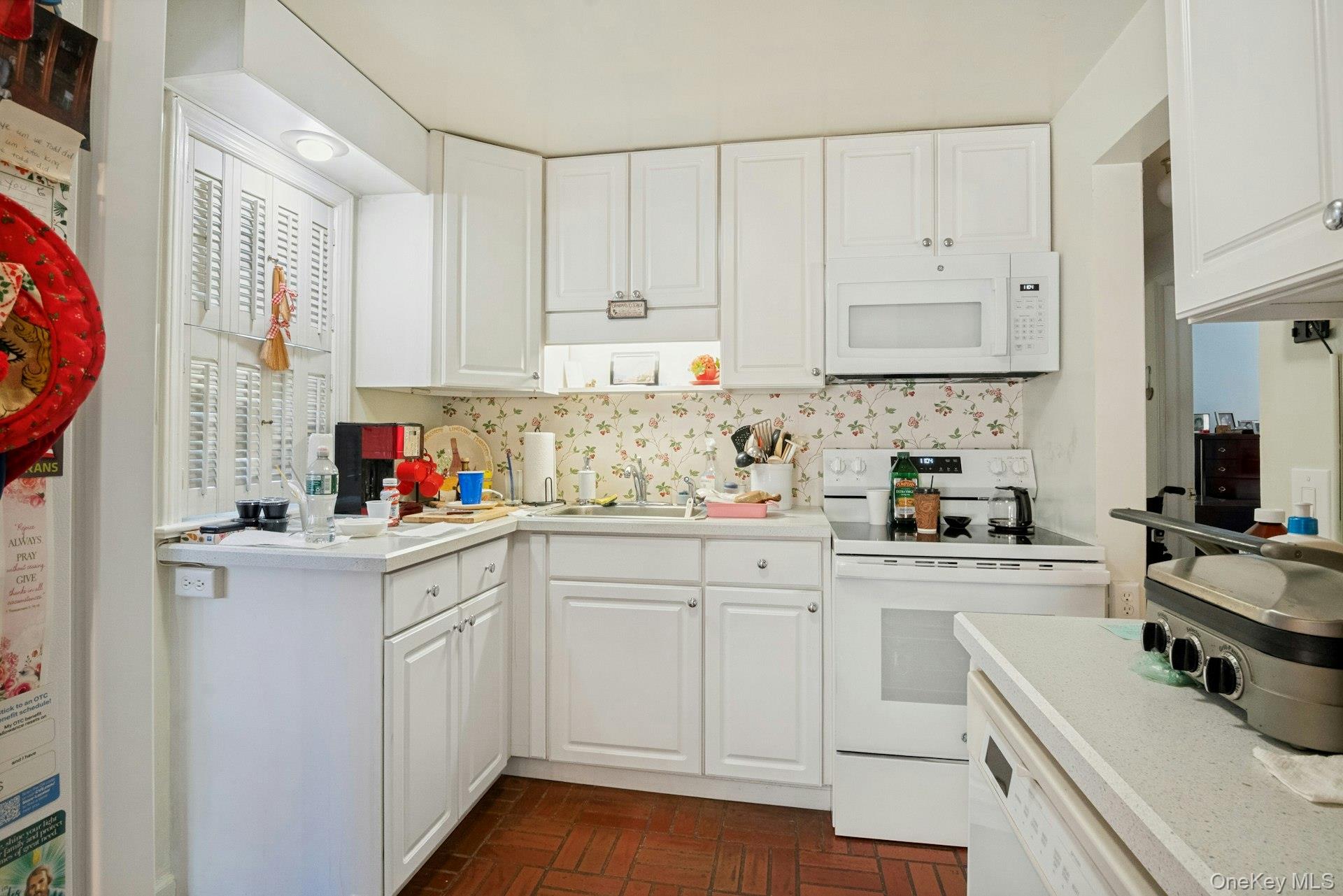 Photo 7 of this property