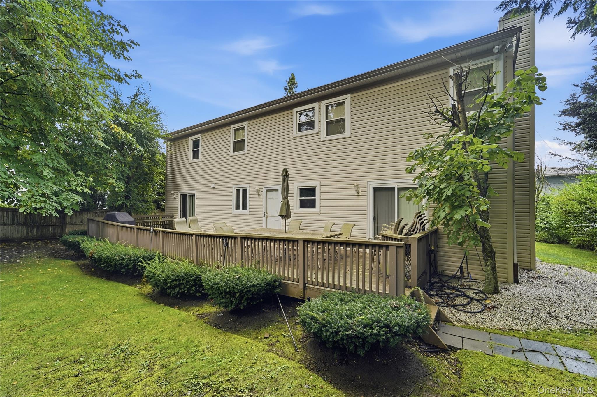 Photo 4 of this property