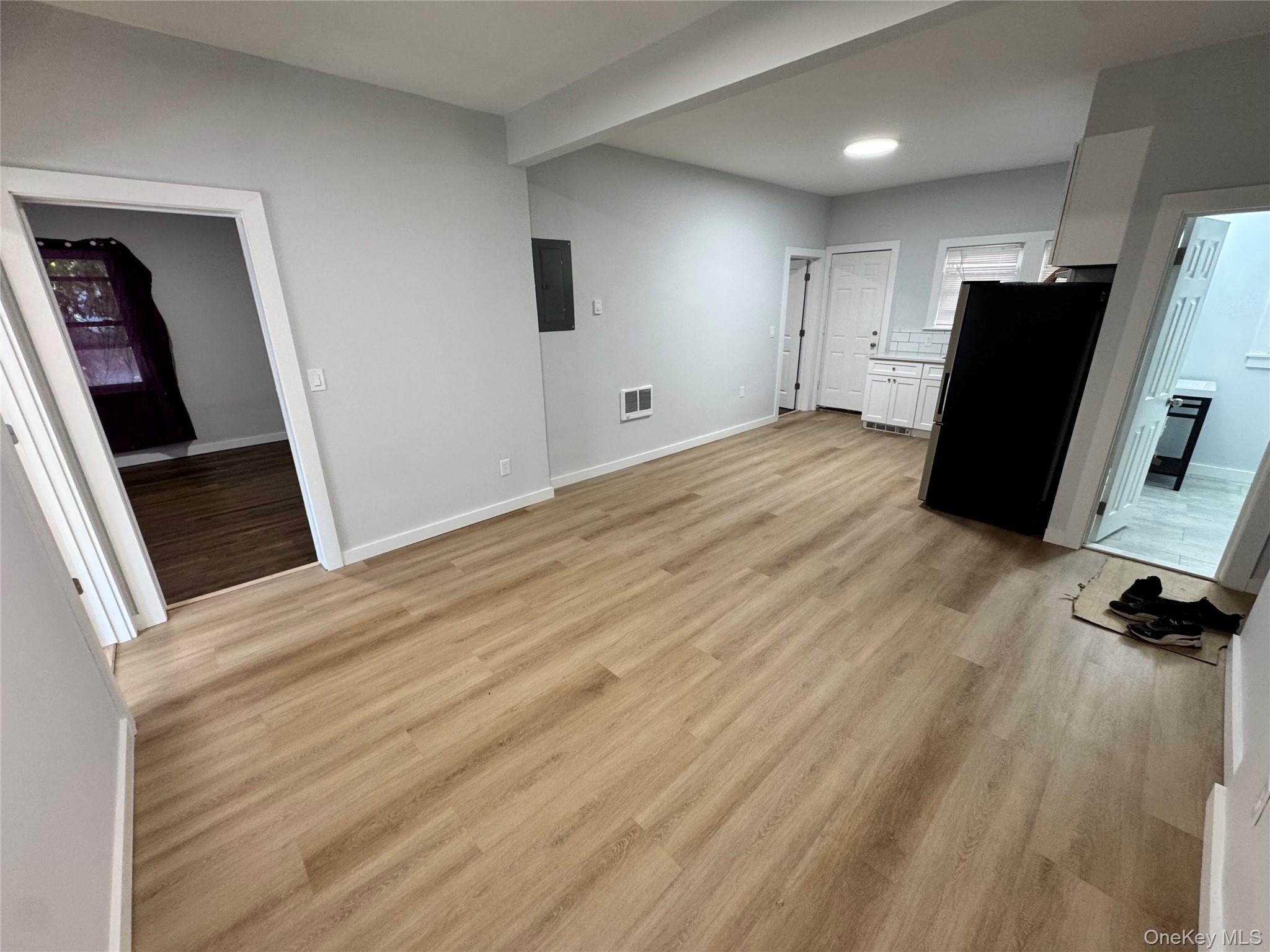 Photo 6 of this property