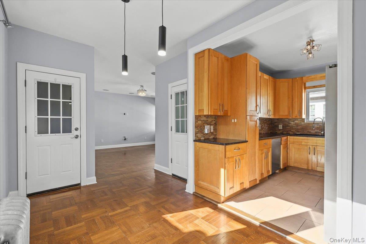 Photo 4 of this property