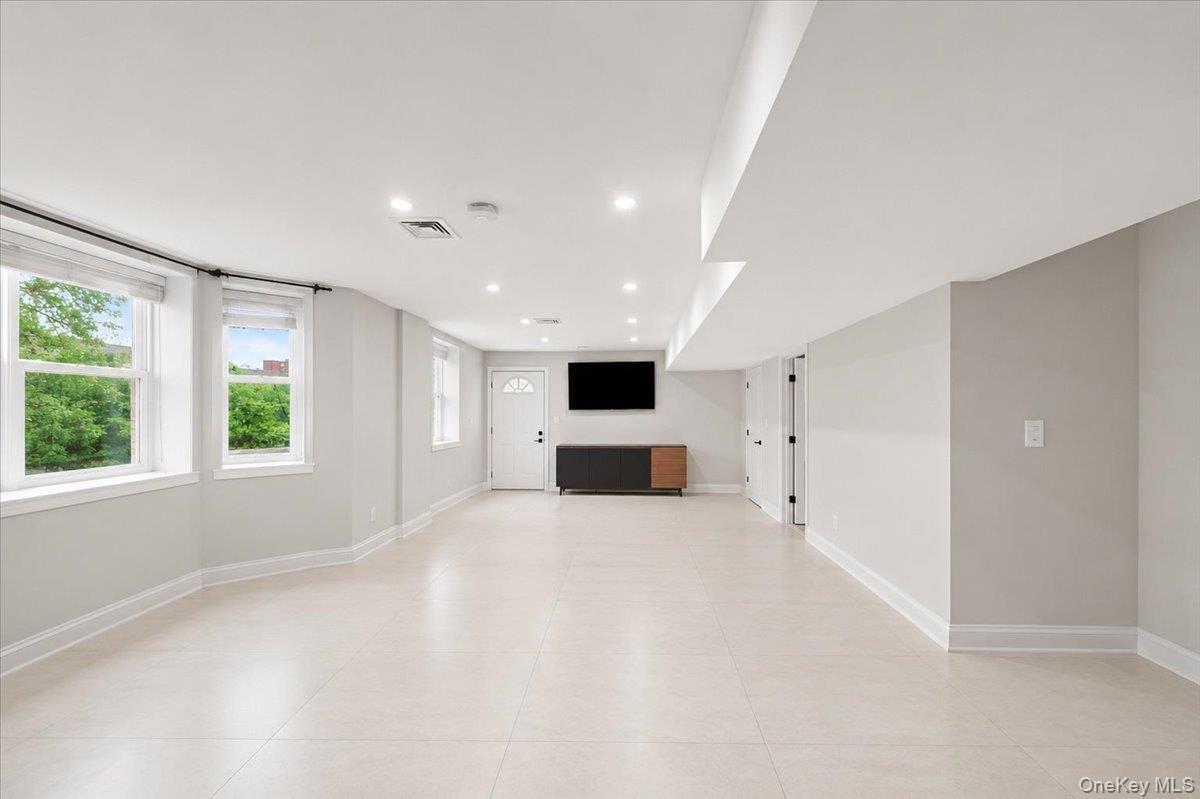 Photo 31 of this property