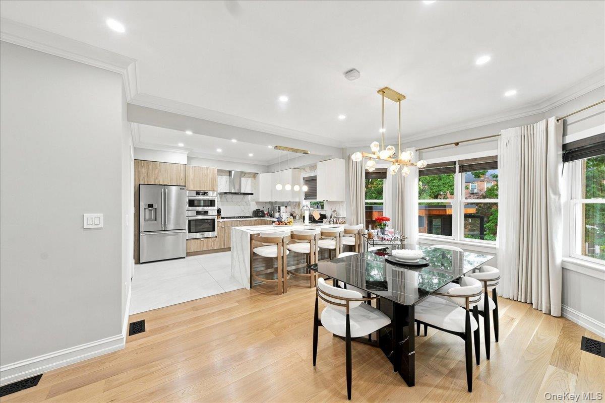 Photo 7 of this property