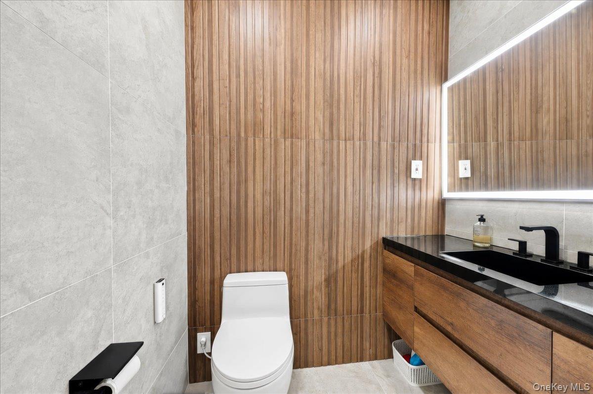 Photo 9 of this property