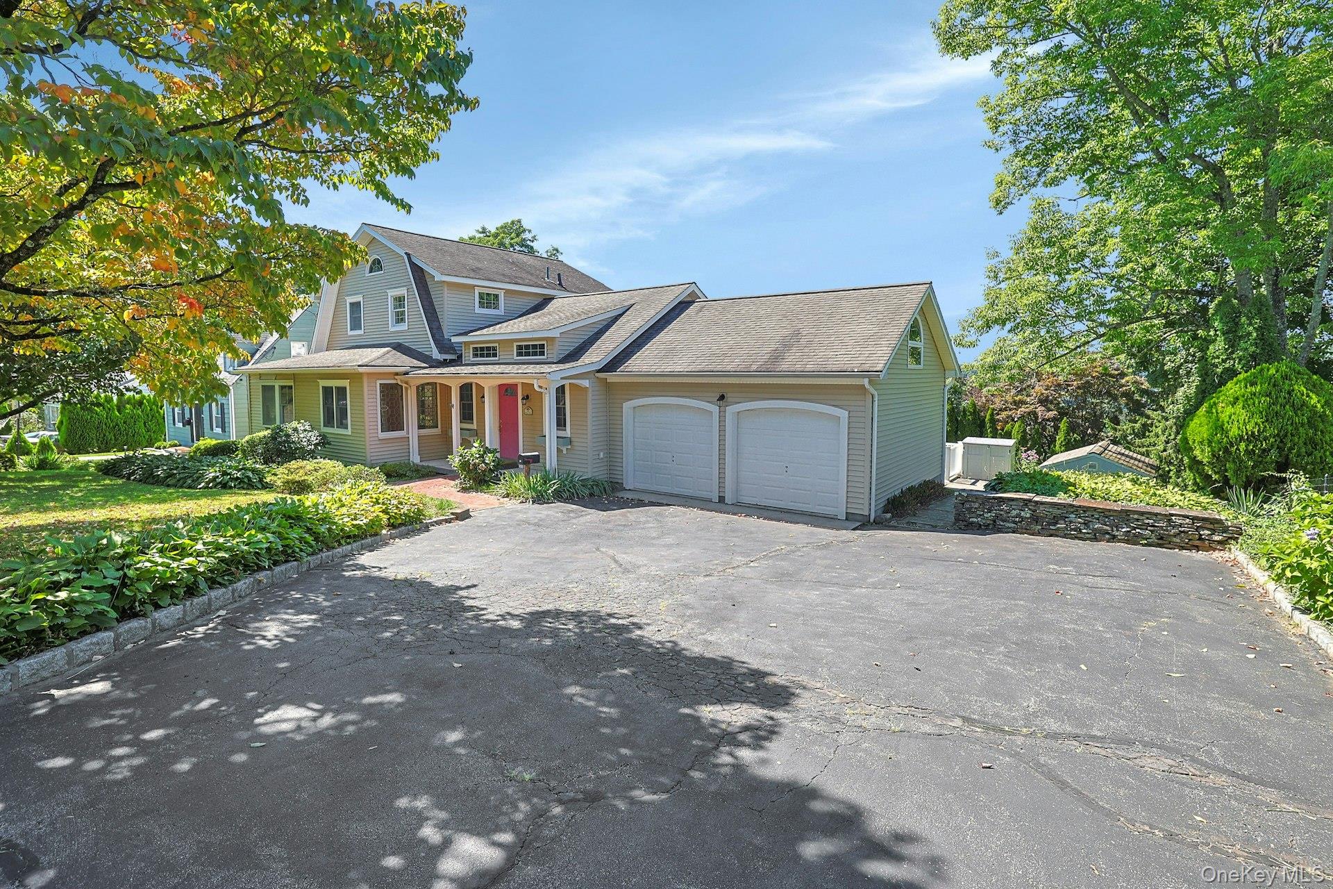 Photo 3 of this property