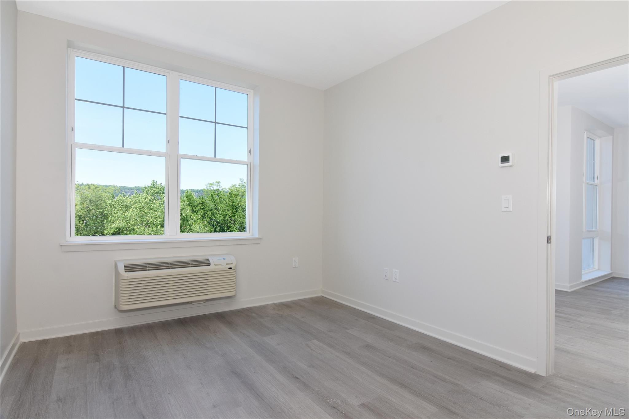 Photo 4 of this property