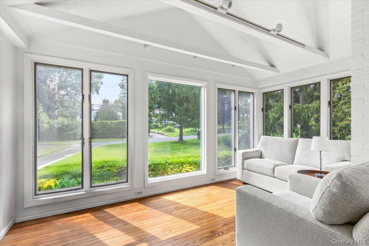 Photo 9 of this property