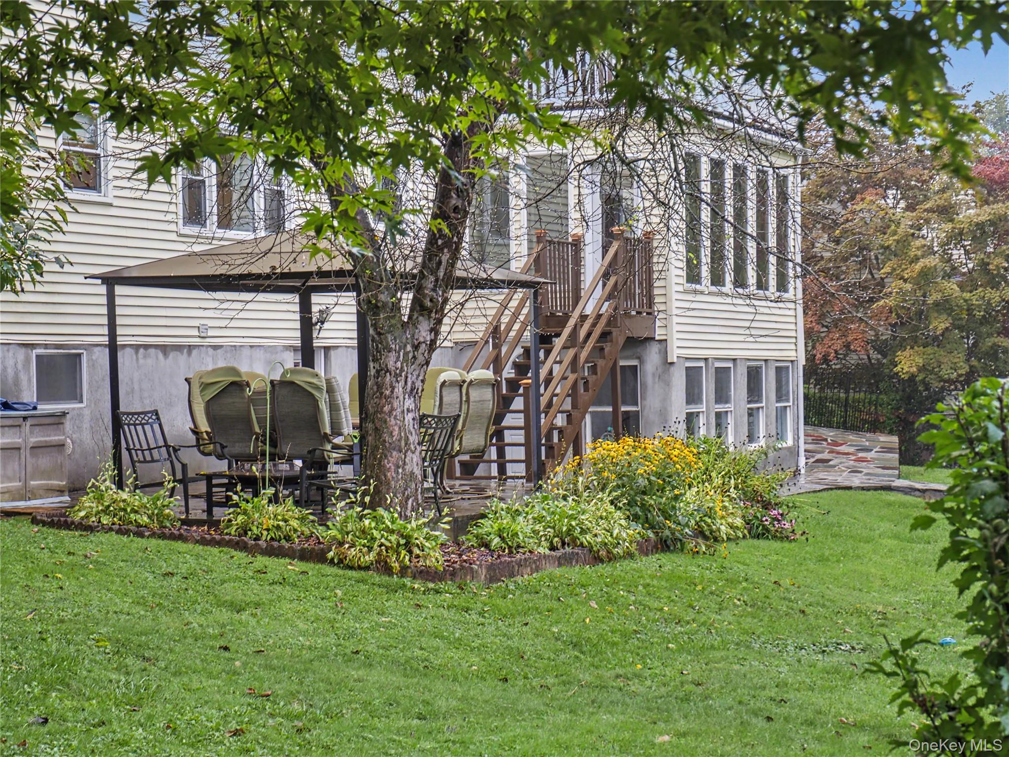 Photo 6 of this property