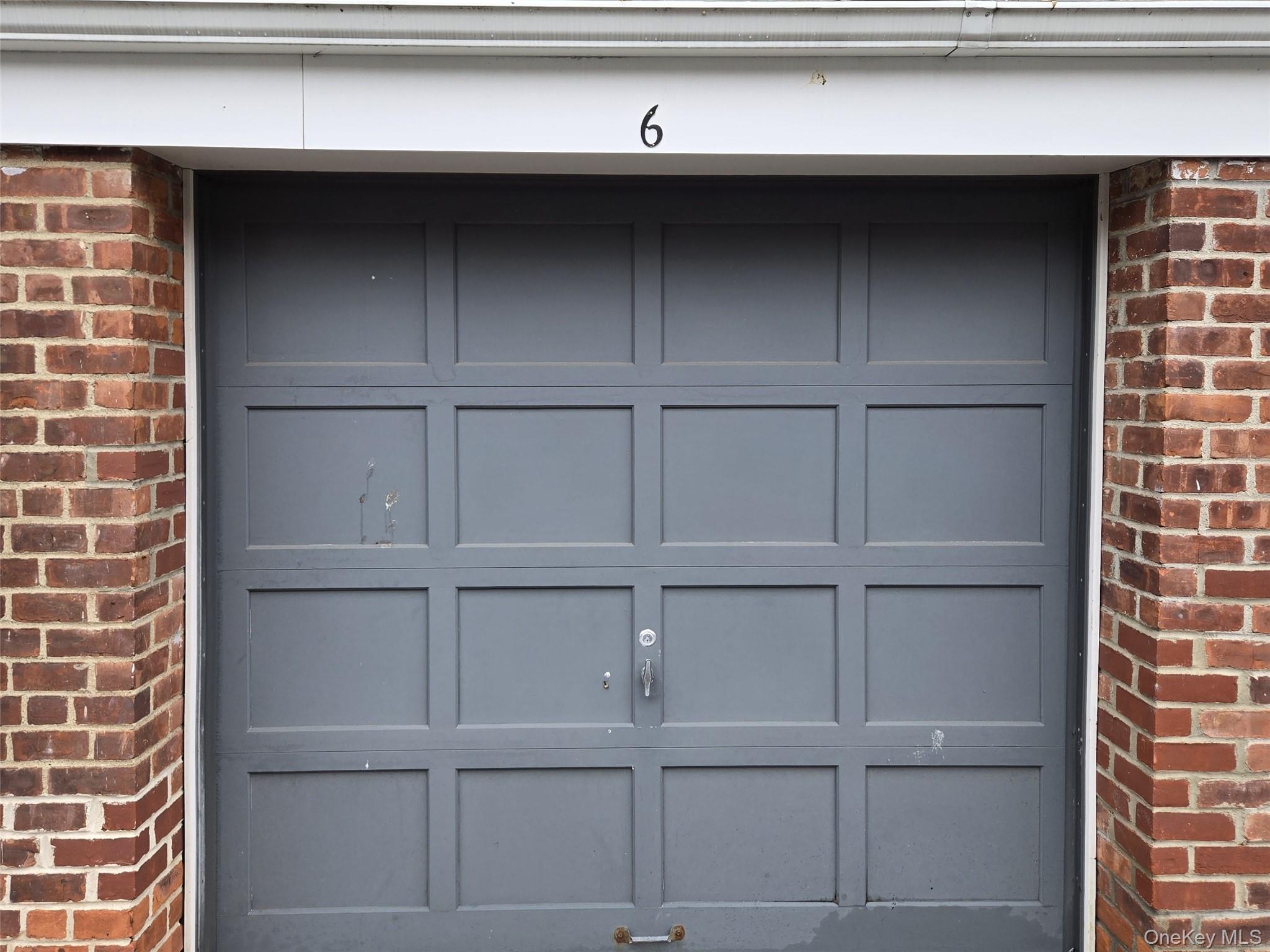 Photo 4 of this property