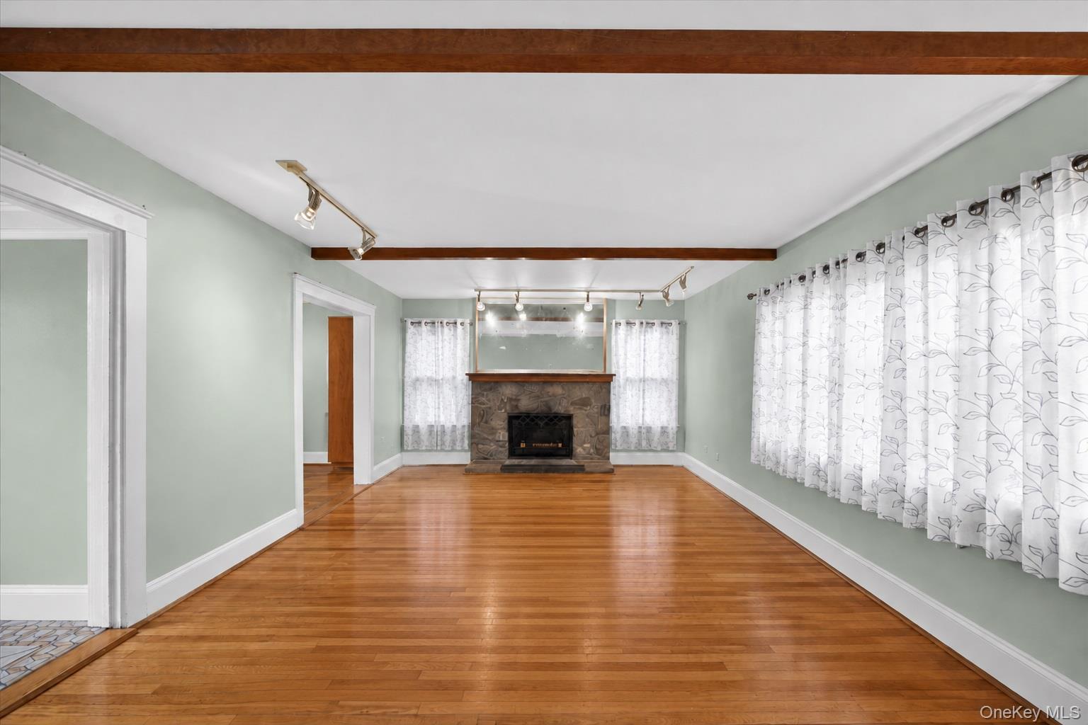 Photo 5 of this property