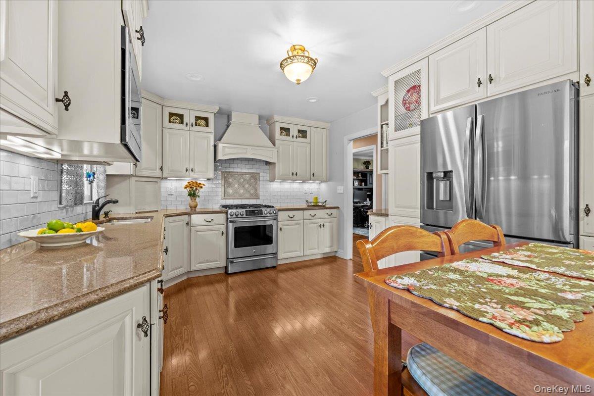 Photo 9 of this property