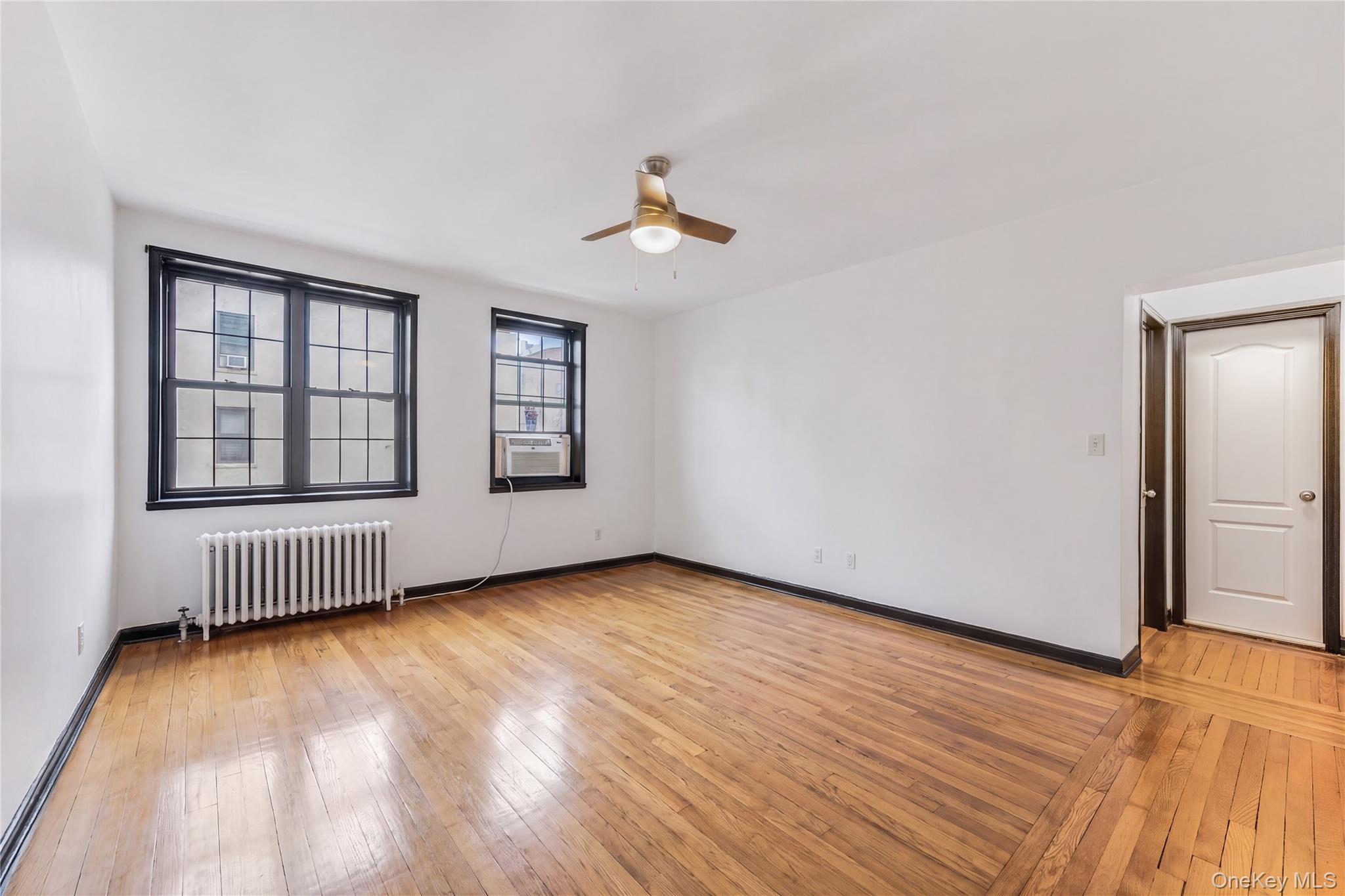 Photo 4 of this property