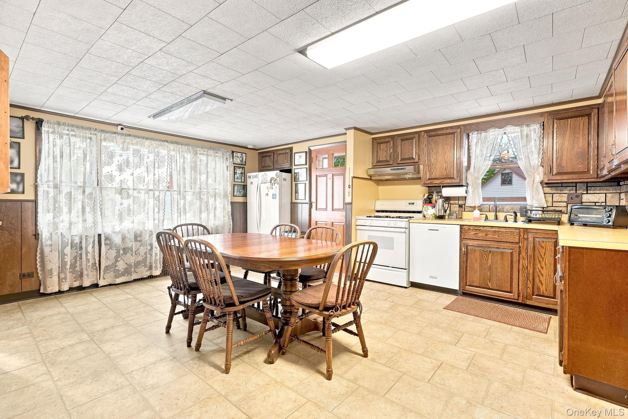Photo 18 of this property