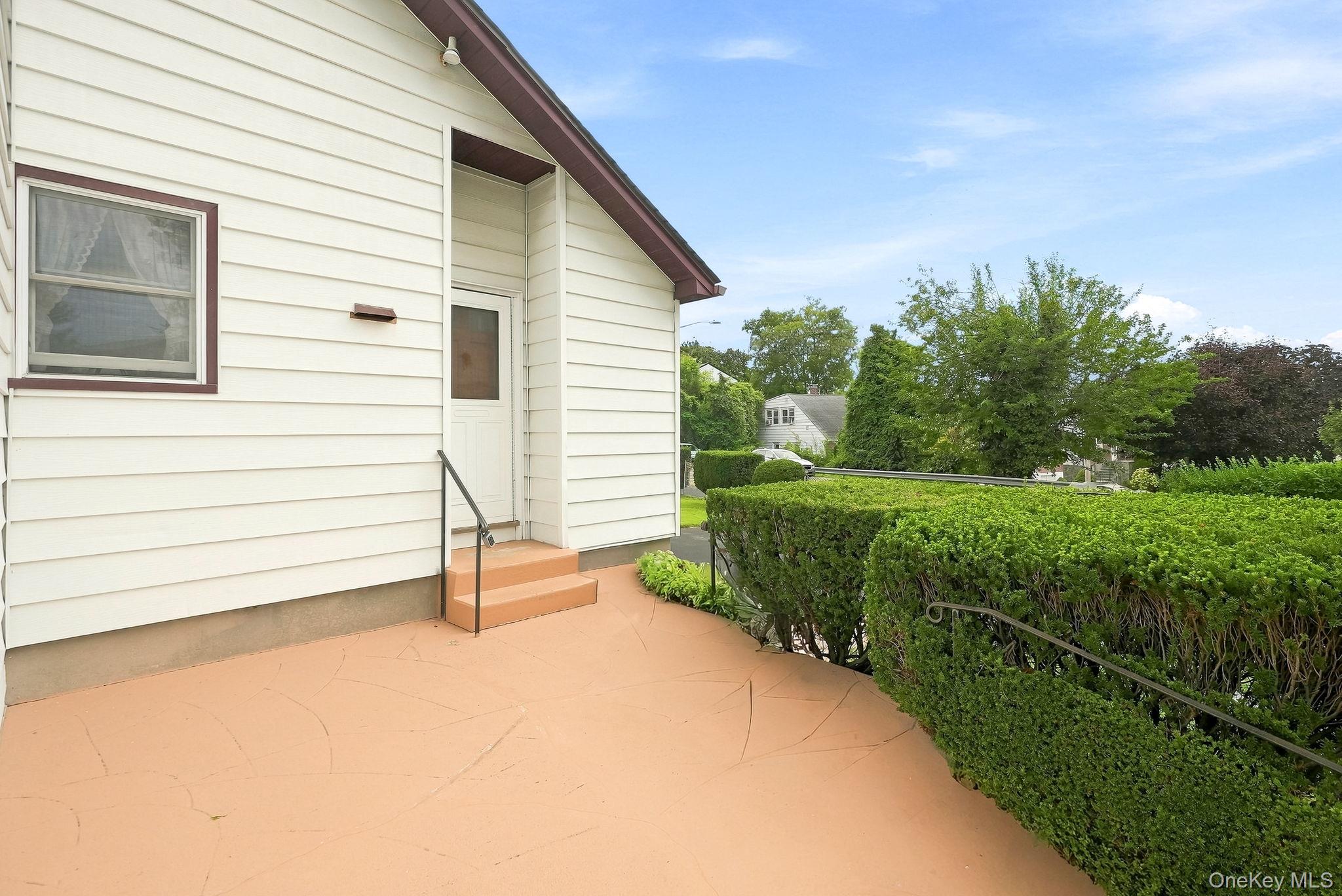 Photo 33 of this property
