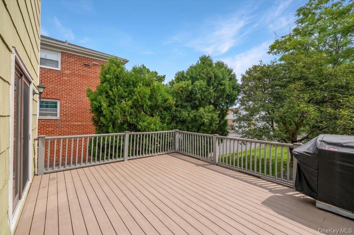 Photo 3 of this property