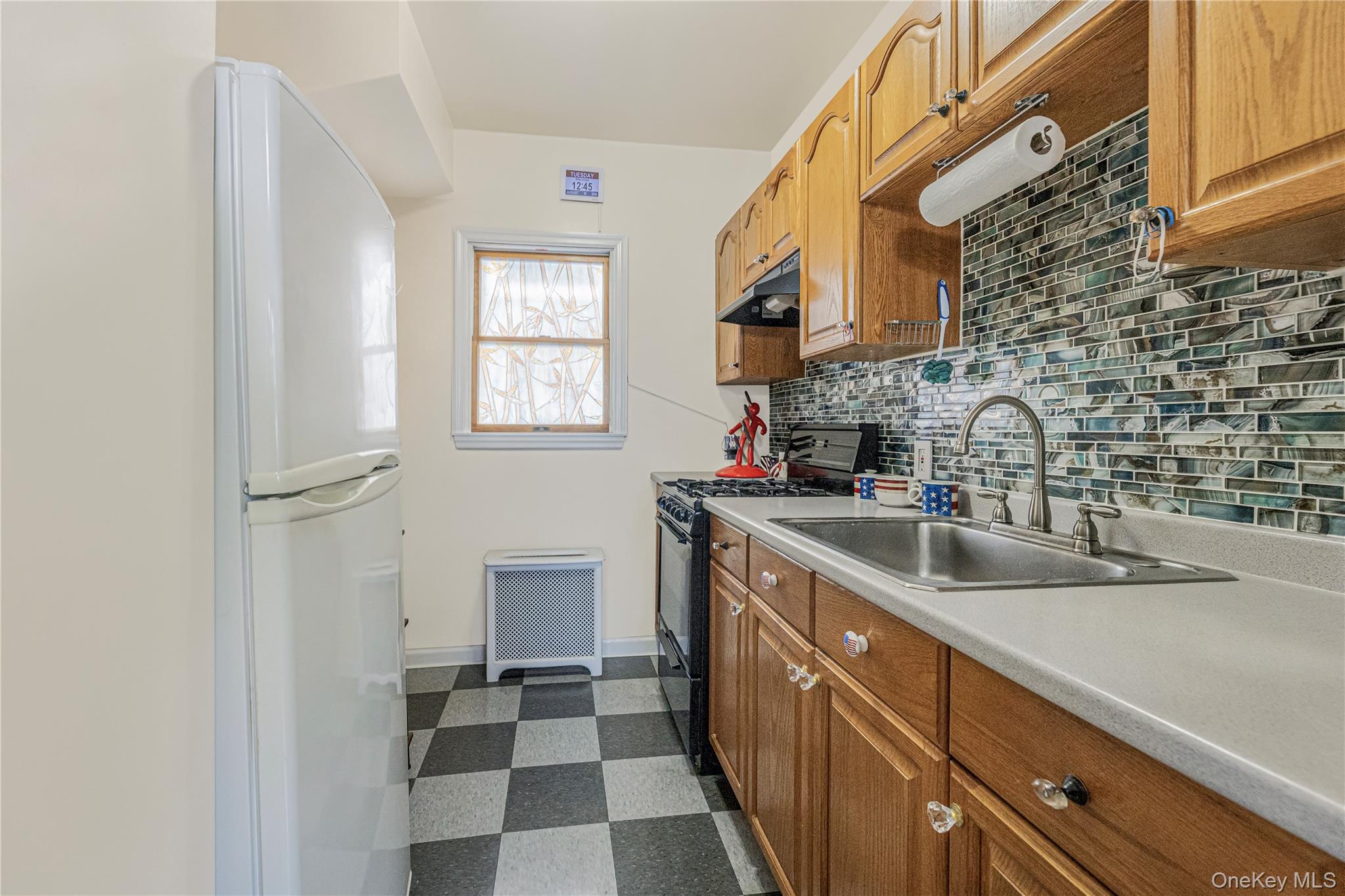 Photo 7 of this property