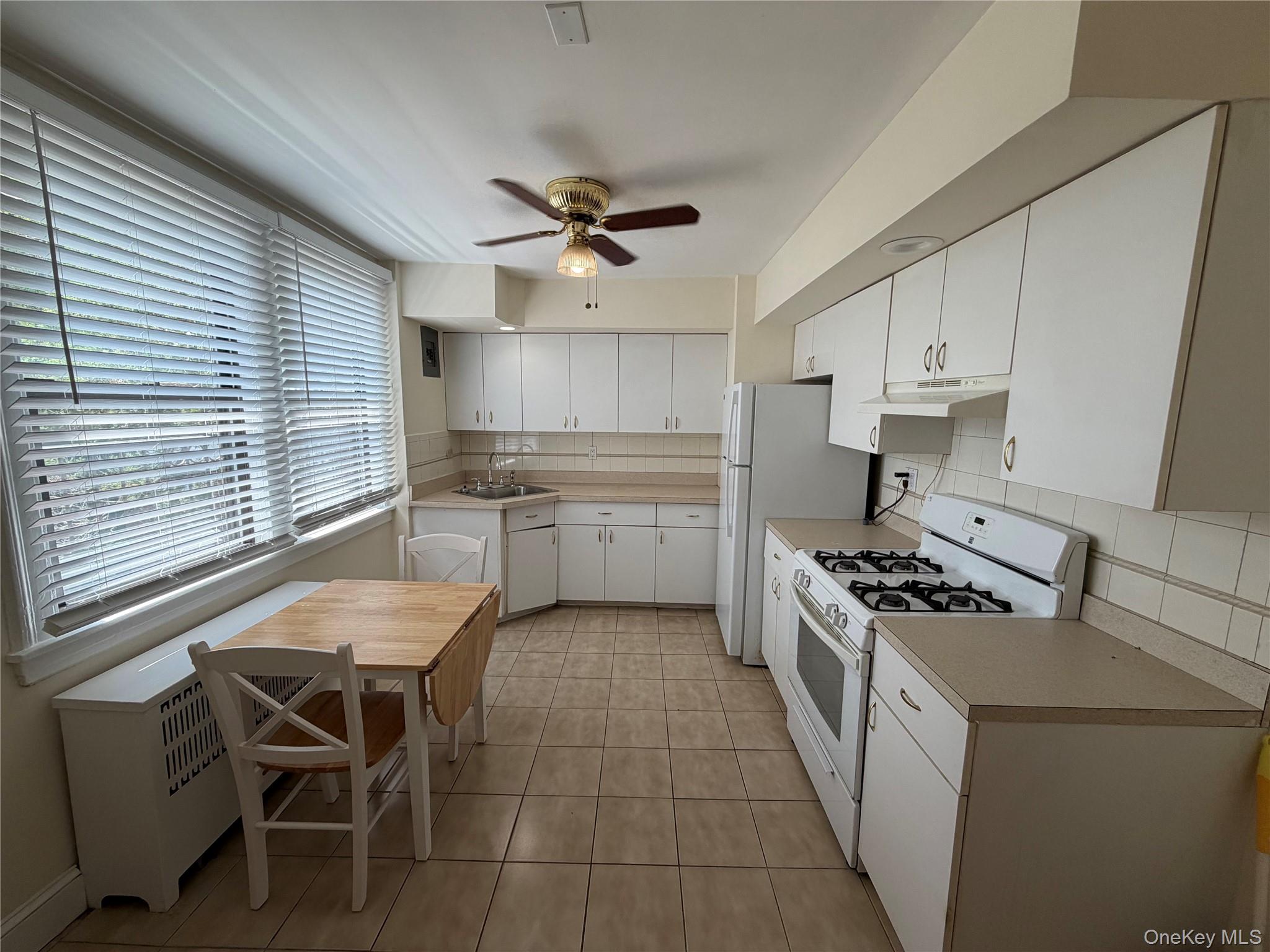 Photo 5 of this property