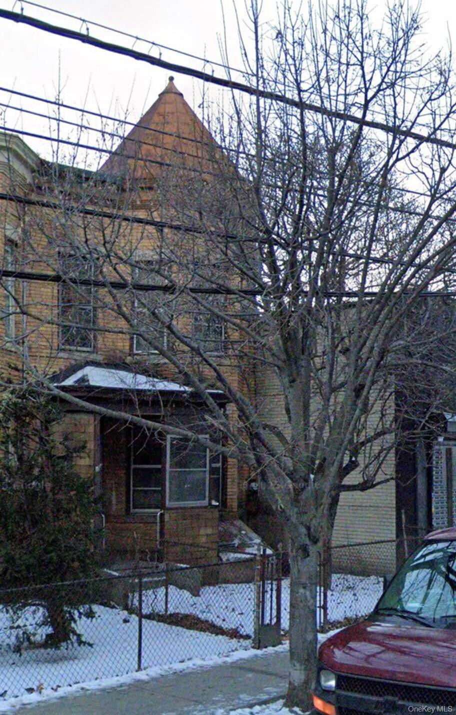 Welcome to 171 McLean Avenue, a semi-detached single-family home offer...