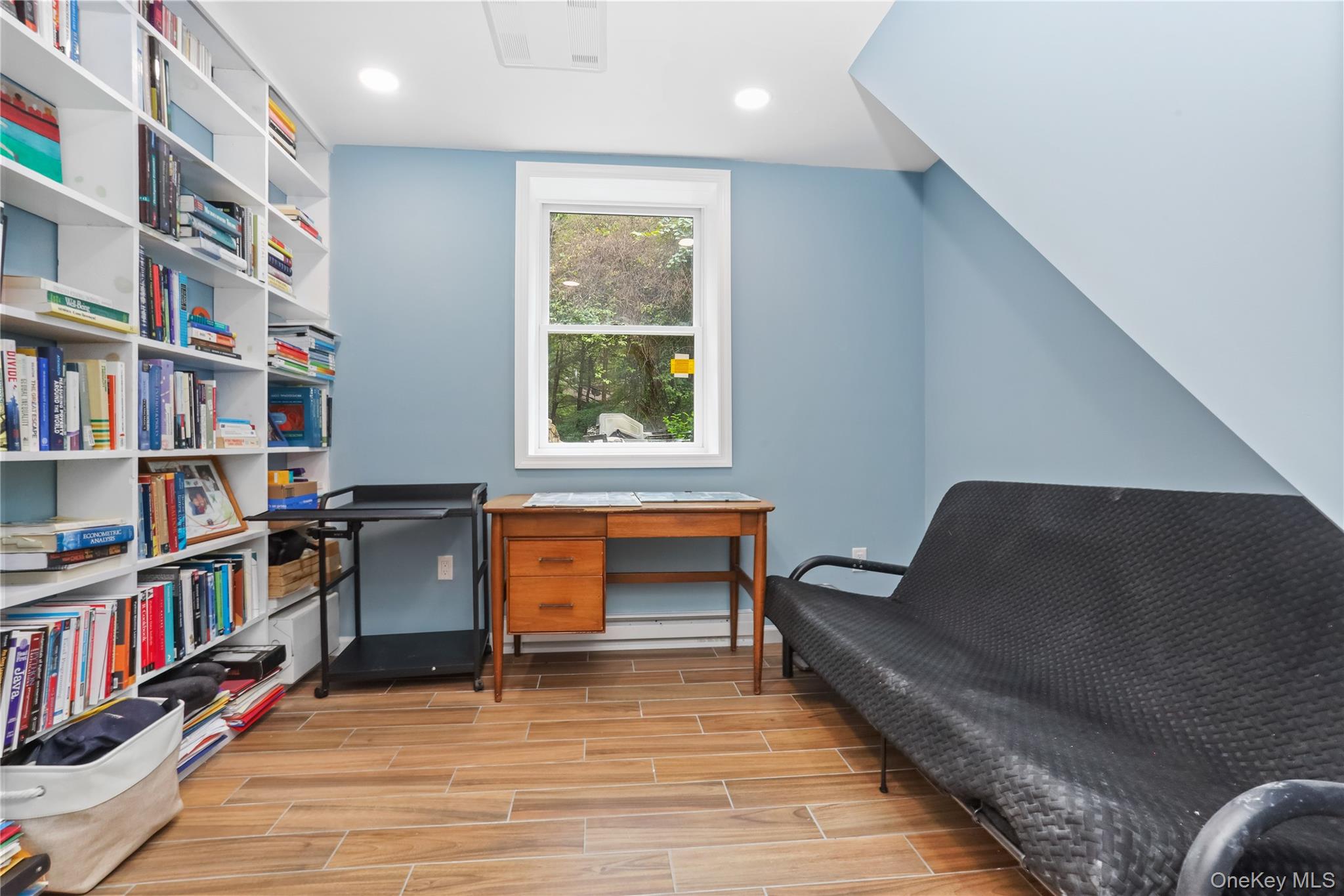 Photo 33 of this property