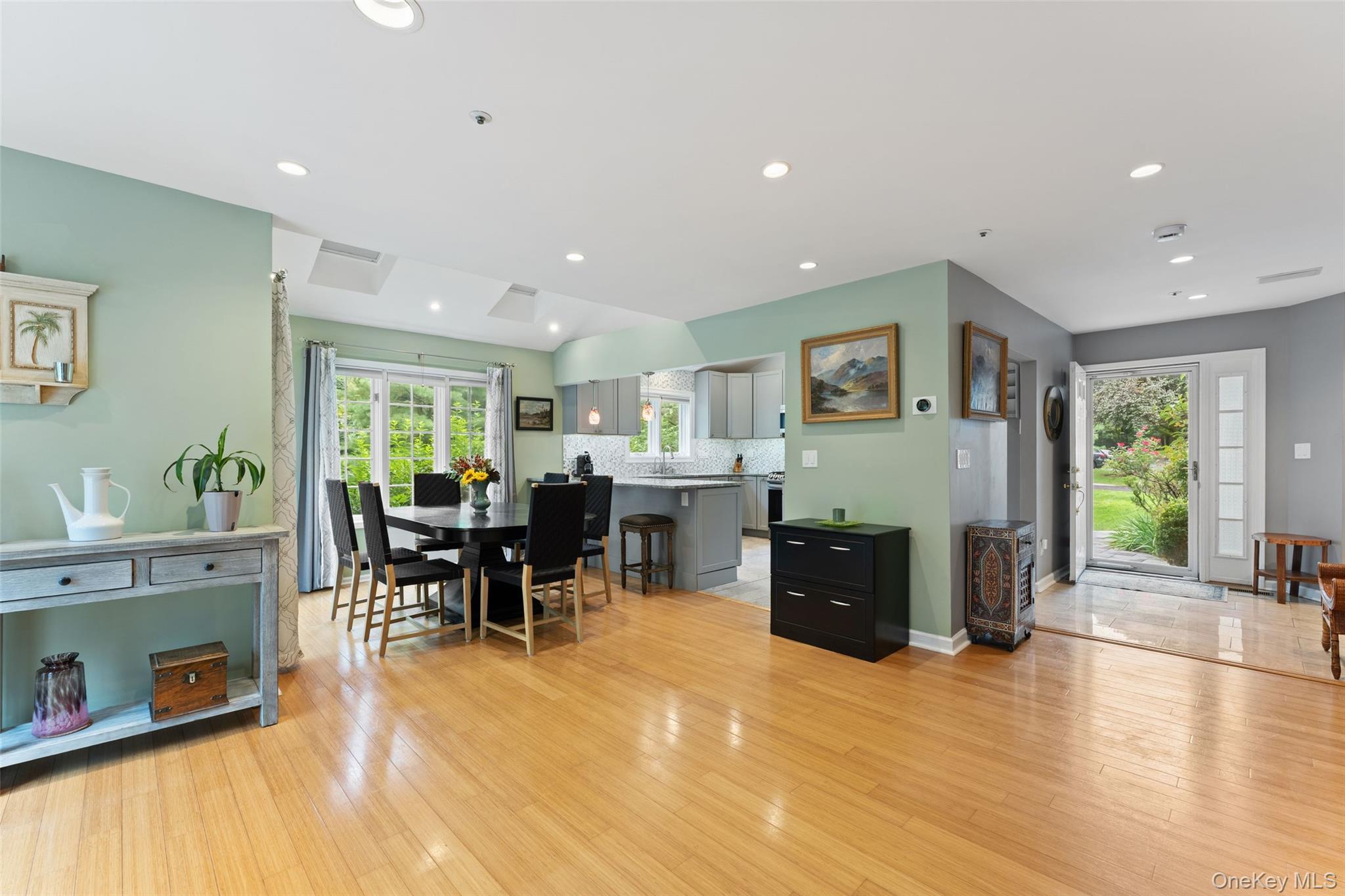 Photo 7 of this property