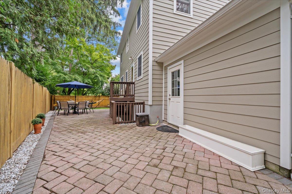 Photo 31 of this property