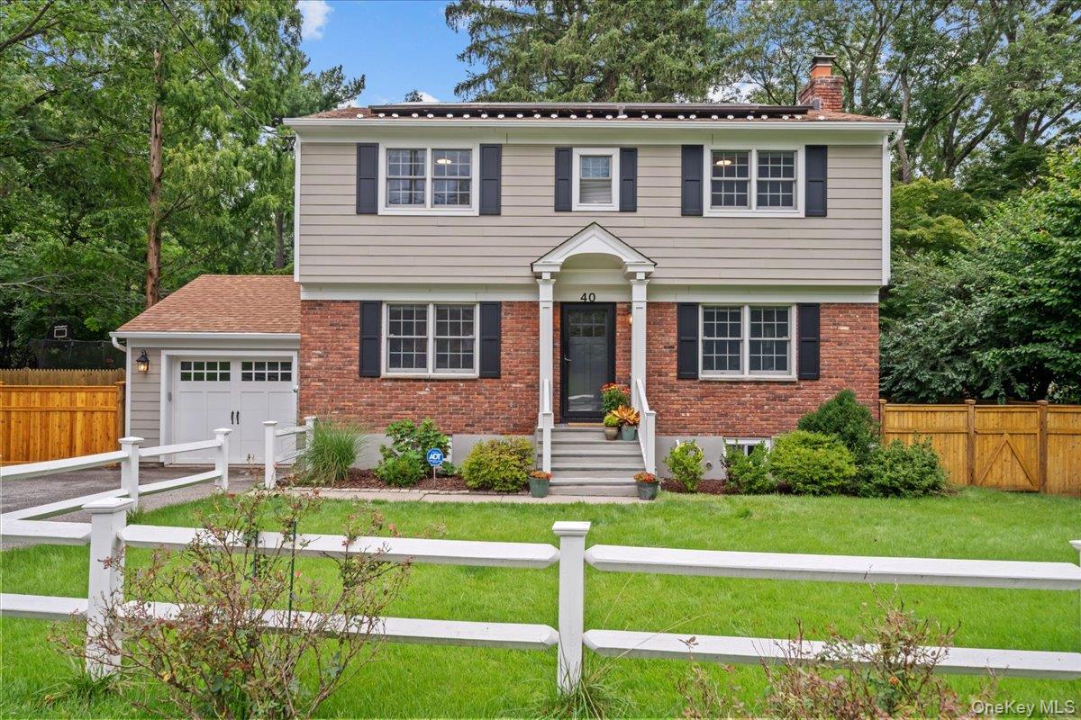 Photo 4 of this property