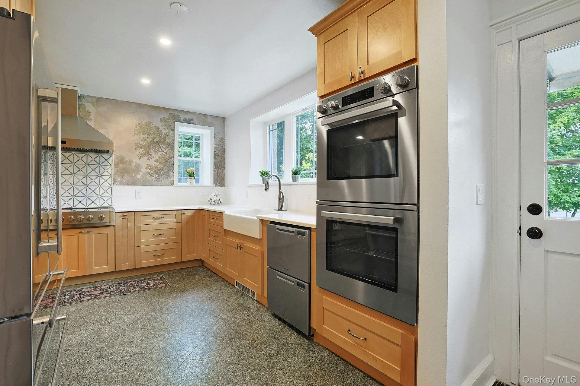 Photo 7 of this property