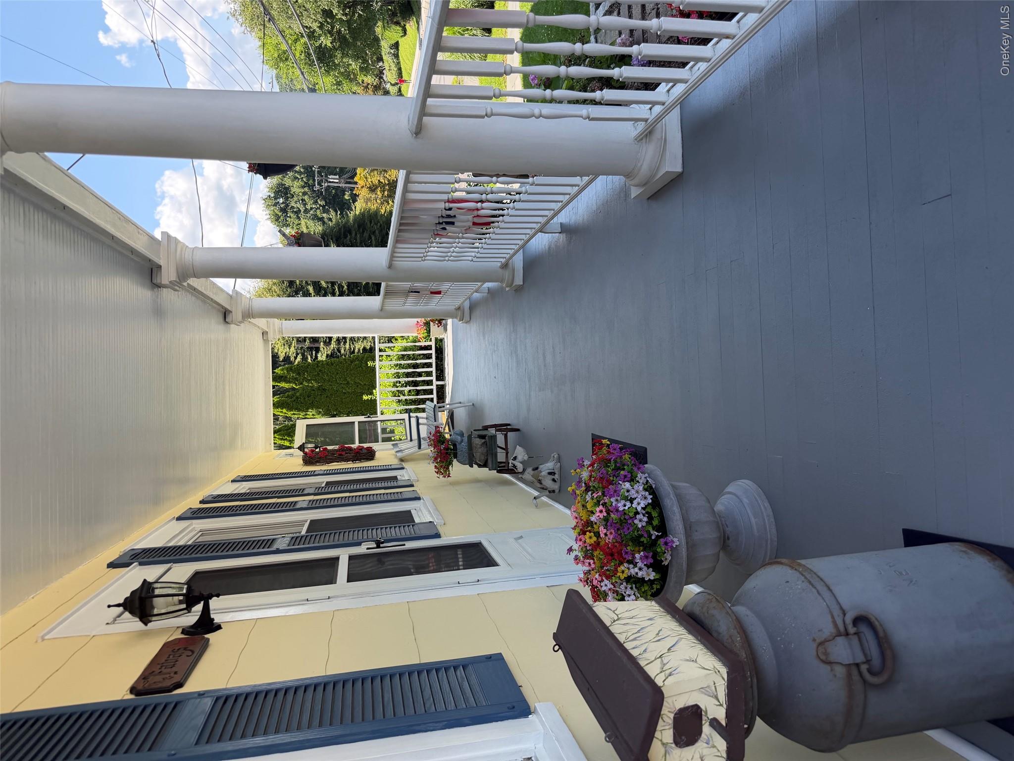 Welcome to this charming and fully renovated second-floor apartment in...