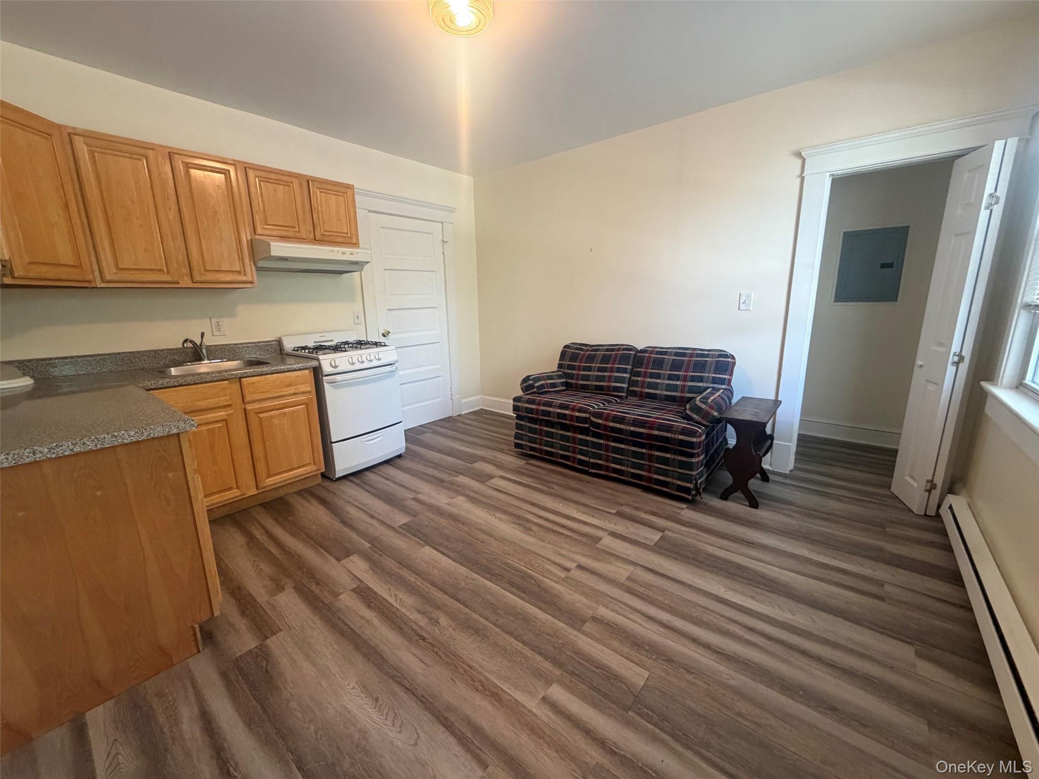 Photo 3 of this property
