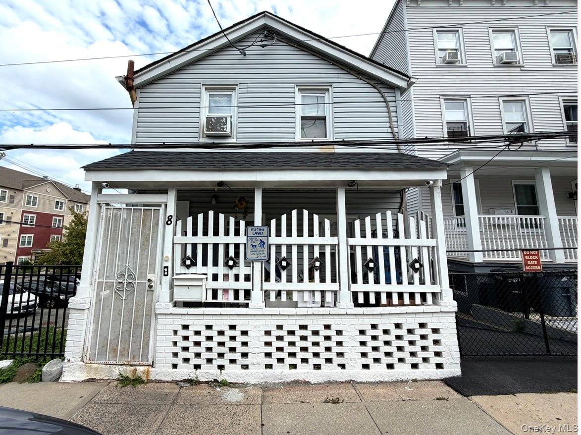 Well-maintained home offering a comfortable and functional layout with...