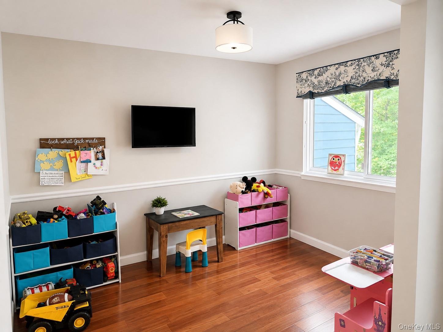 Photo 9 of this property